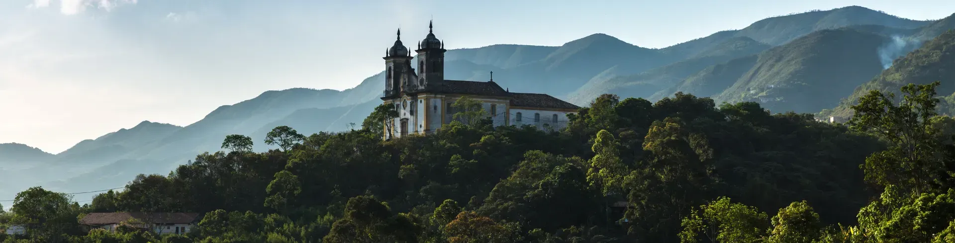 Imagem principal do pacote Outro Preto
